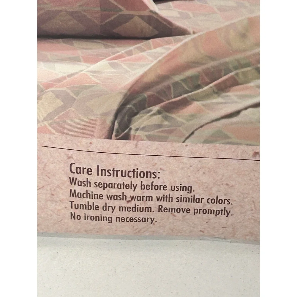 Vintage Caress Full Flat Sheet Geo Pastel Pink Grey 180 TC Percale Mervyns USA